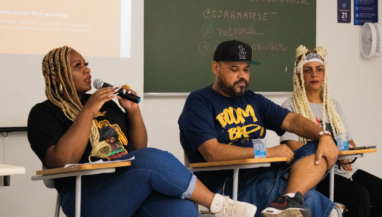 Roda de conversa: O protagonismo da mulher negra no hip hop e no enfrentamento do racismo